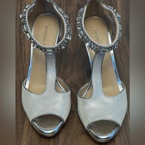 Antonio Melani heels
